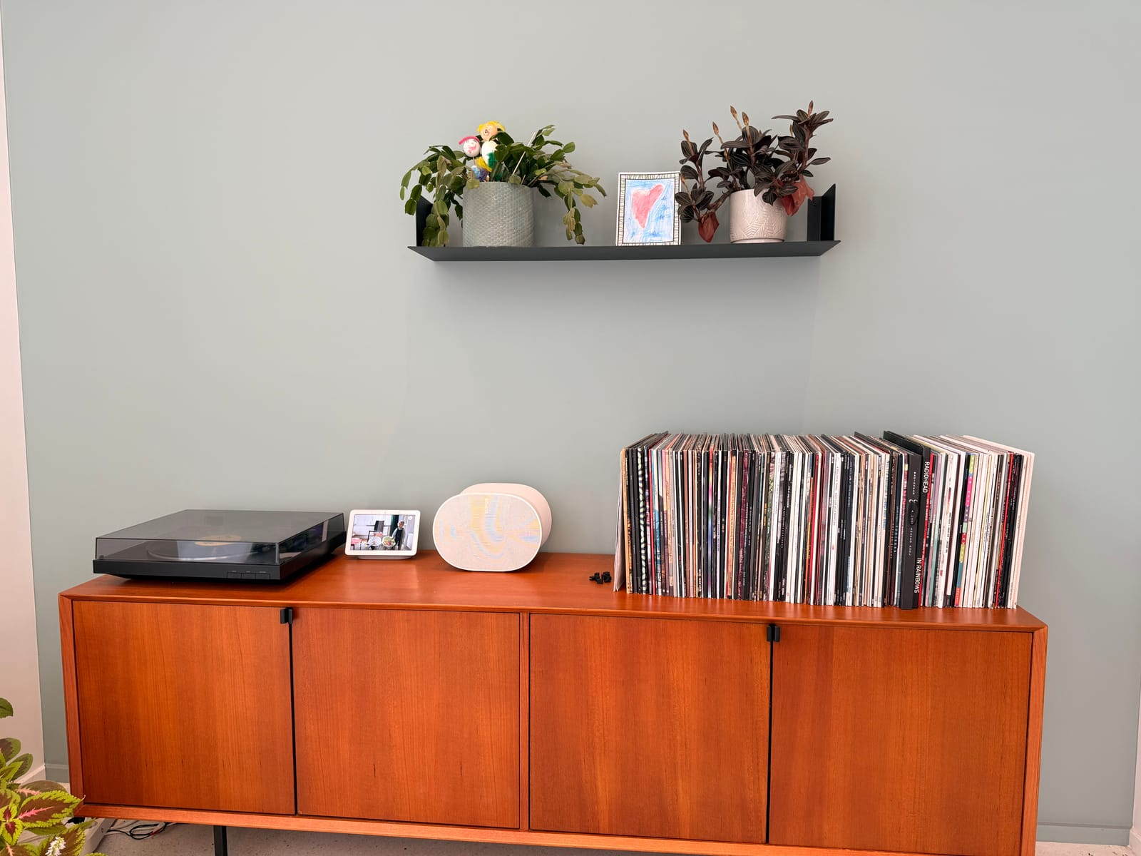 &amp;lt;span style=&amp;quot;white-space: pre-wrap;&amp;quot;&amp;gt;This looked nice, but the doors of the cabinet could no longer open.&amp;lt;/span&amp;gt;